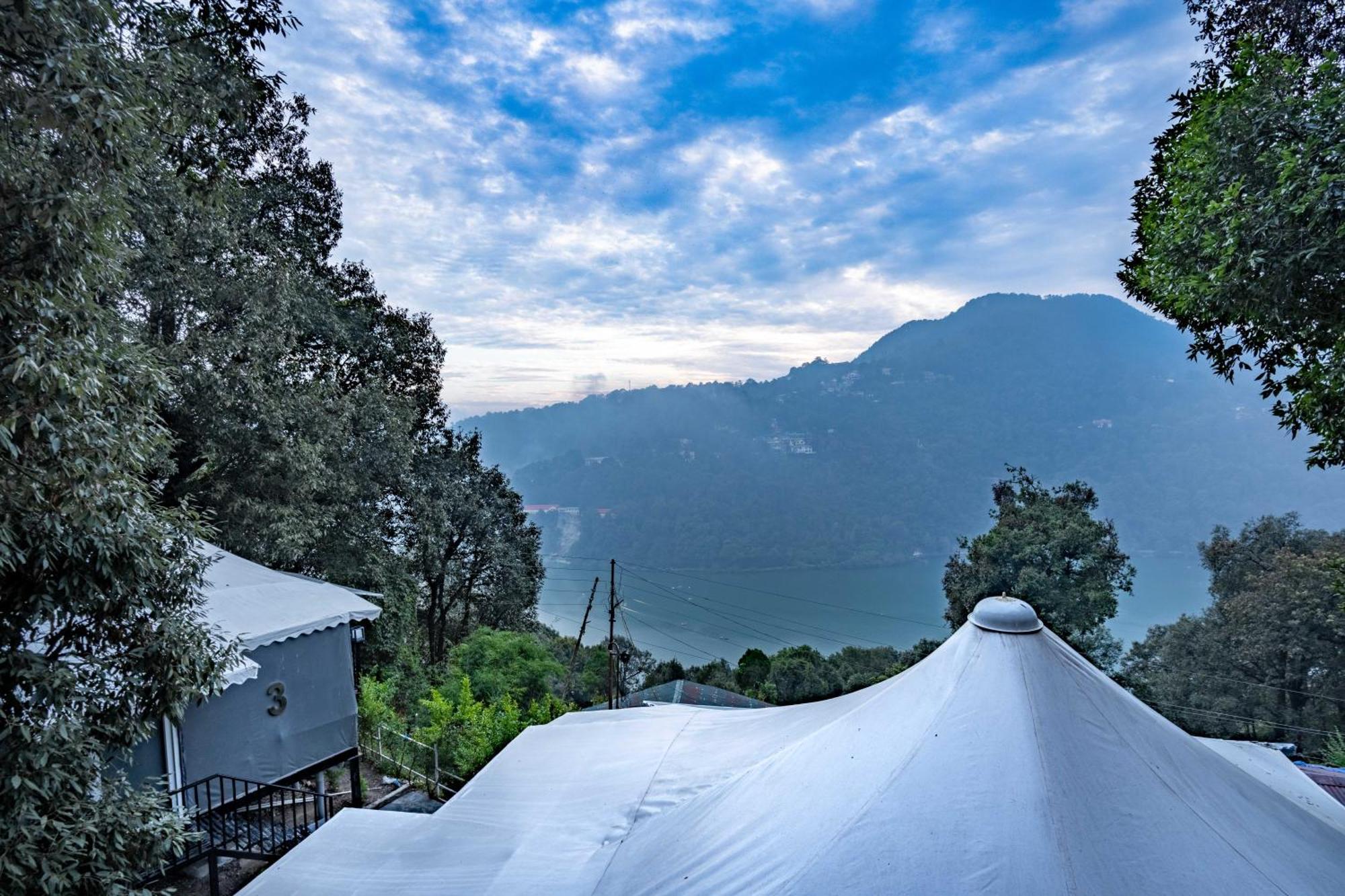 The Whispering Oaks Otel Nainital Dış mekan fotoğraf