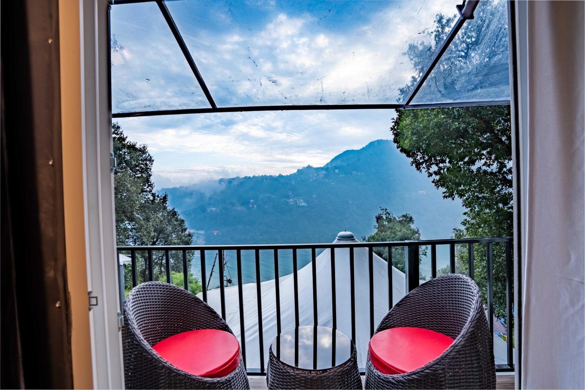 The Whispering Oaks Otel Nainital Dış mekan fotoğraf