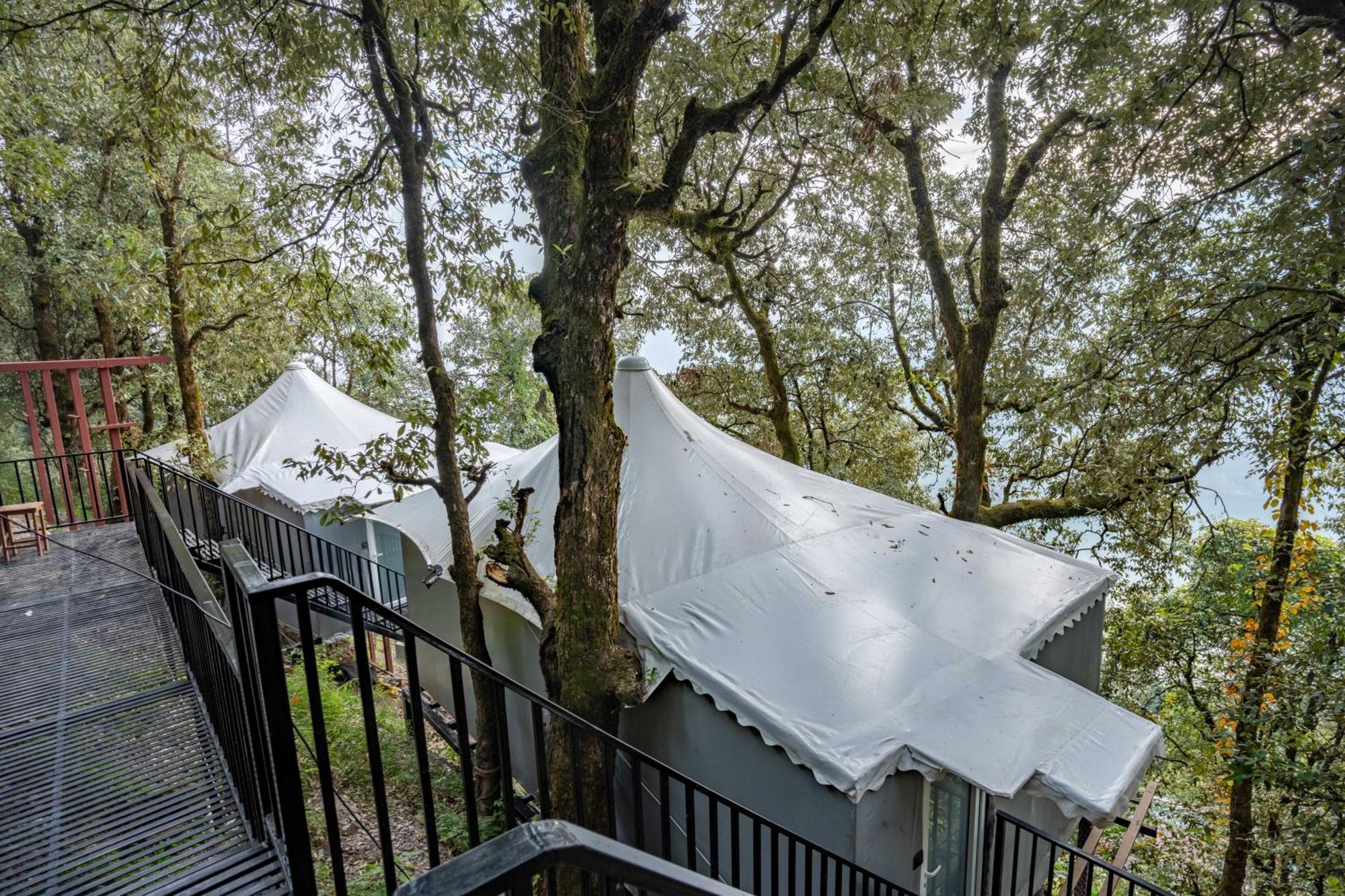 The Whispering Oaks Otel Nainital Dış mekan fotoğraf