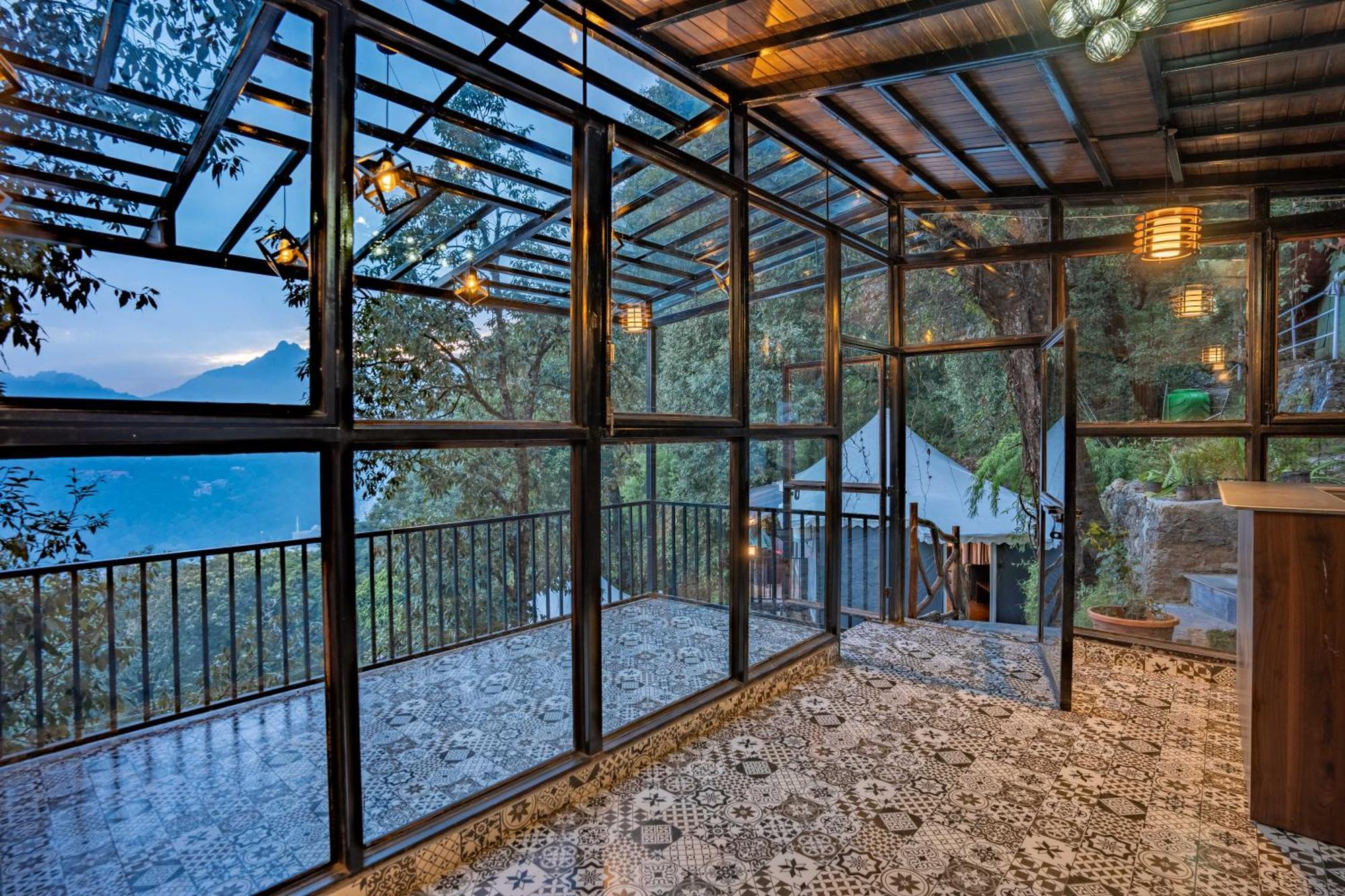 The Whispering Oaks Otel Nainital Dış mekan fotoğraf